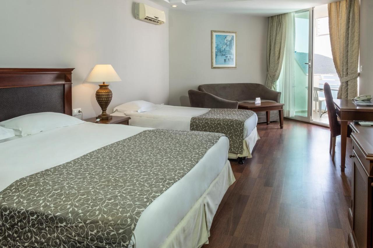 Bodrum Holiday Resort & Spa エクステリア 写真